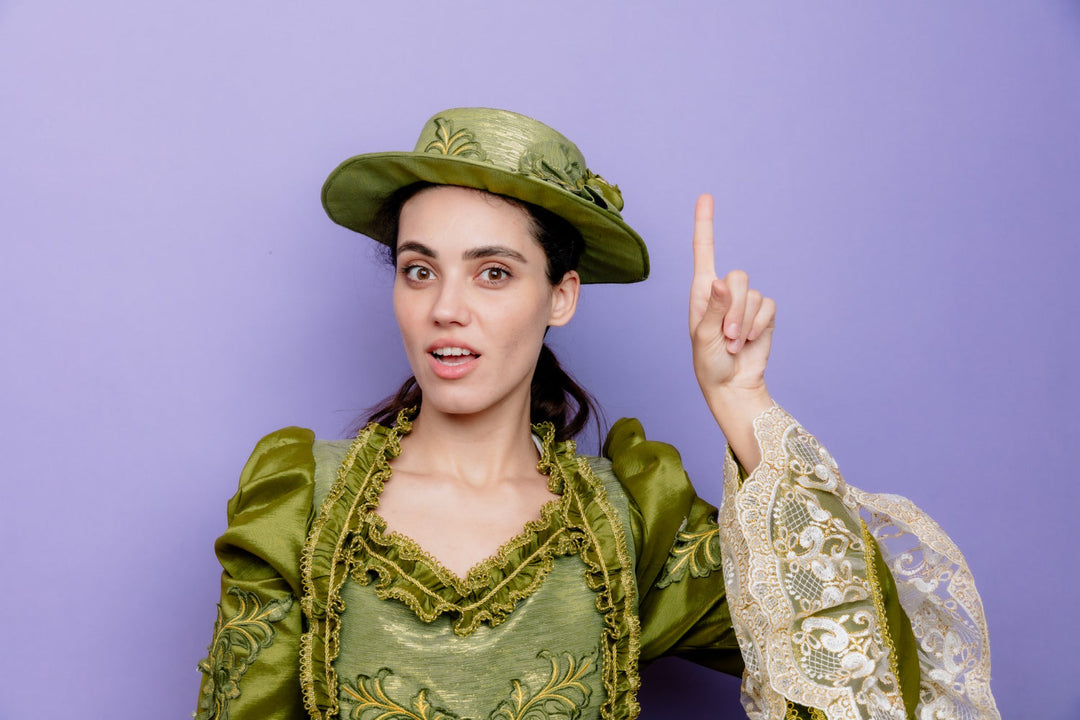 What makes the steampunk girl style so iconic and timeless