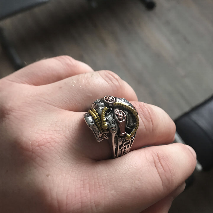 Artistic Skull Steampunk Ring eye-catching