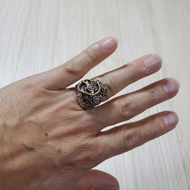 Artistic Skull Steampunk Ring unique