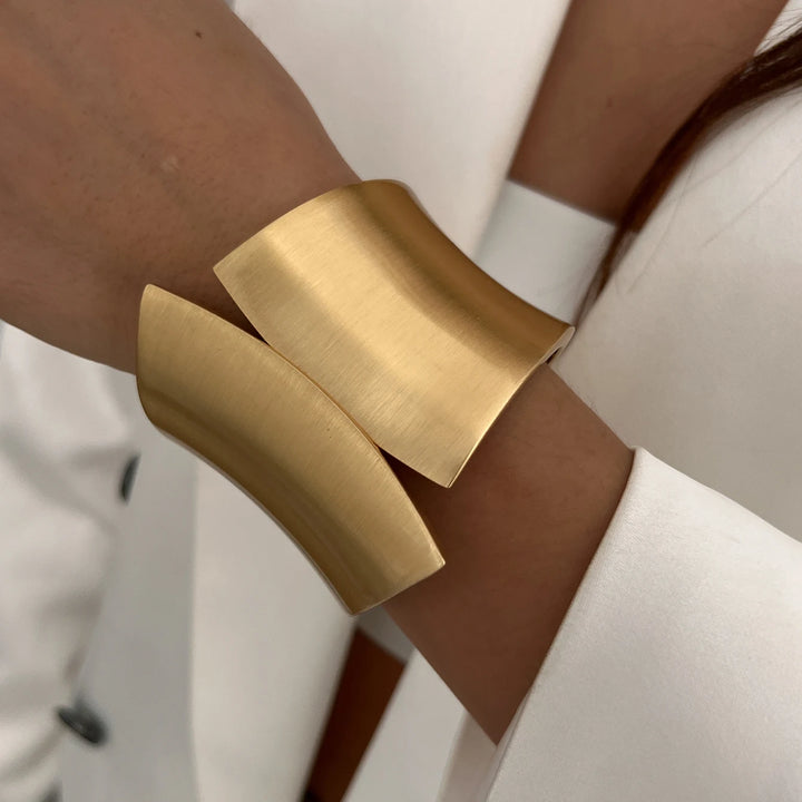 Asymmetrical Gold Steampunk Bracelet chic