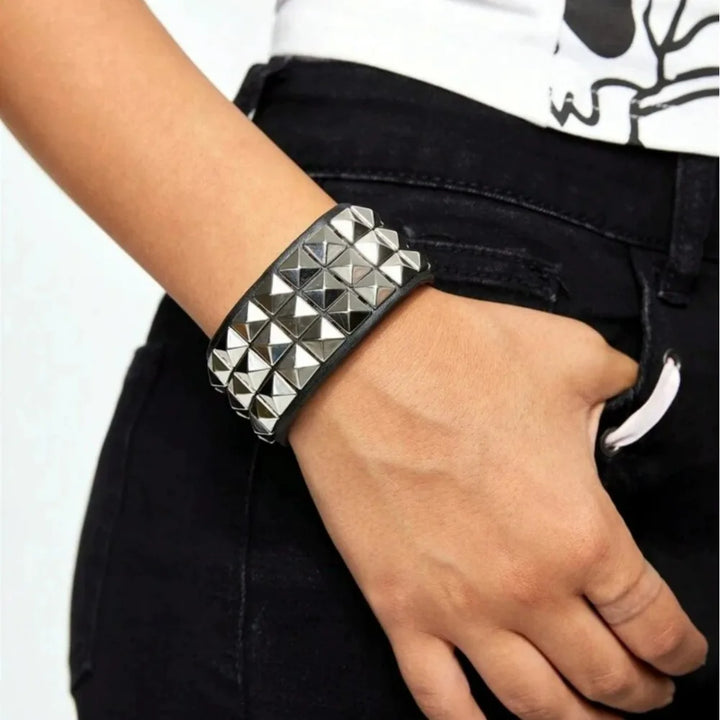 Casual Steampunk Bracelet leather