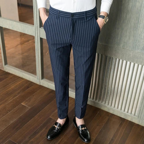 Casual Steampunk Striped Pants – bold stripes