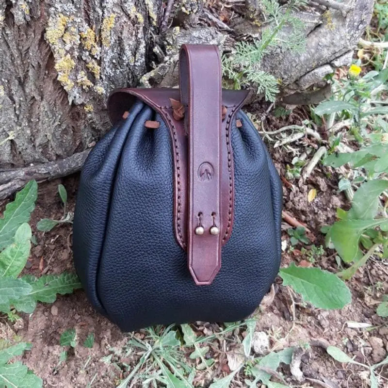 Minimalist Medieval Steampunk Bag black