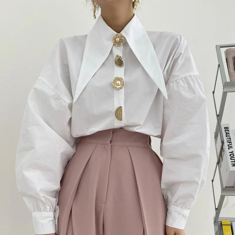 Loose-Fitting Steampunk Shirt With Pointed Collar