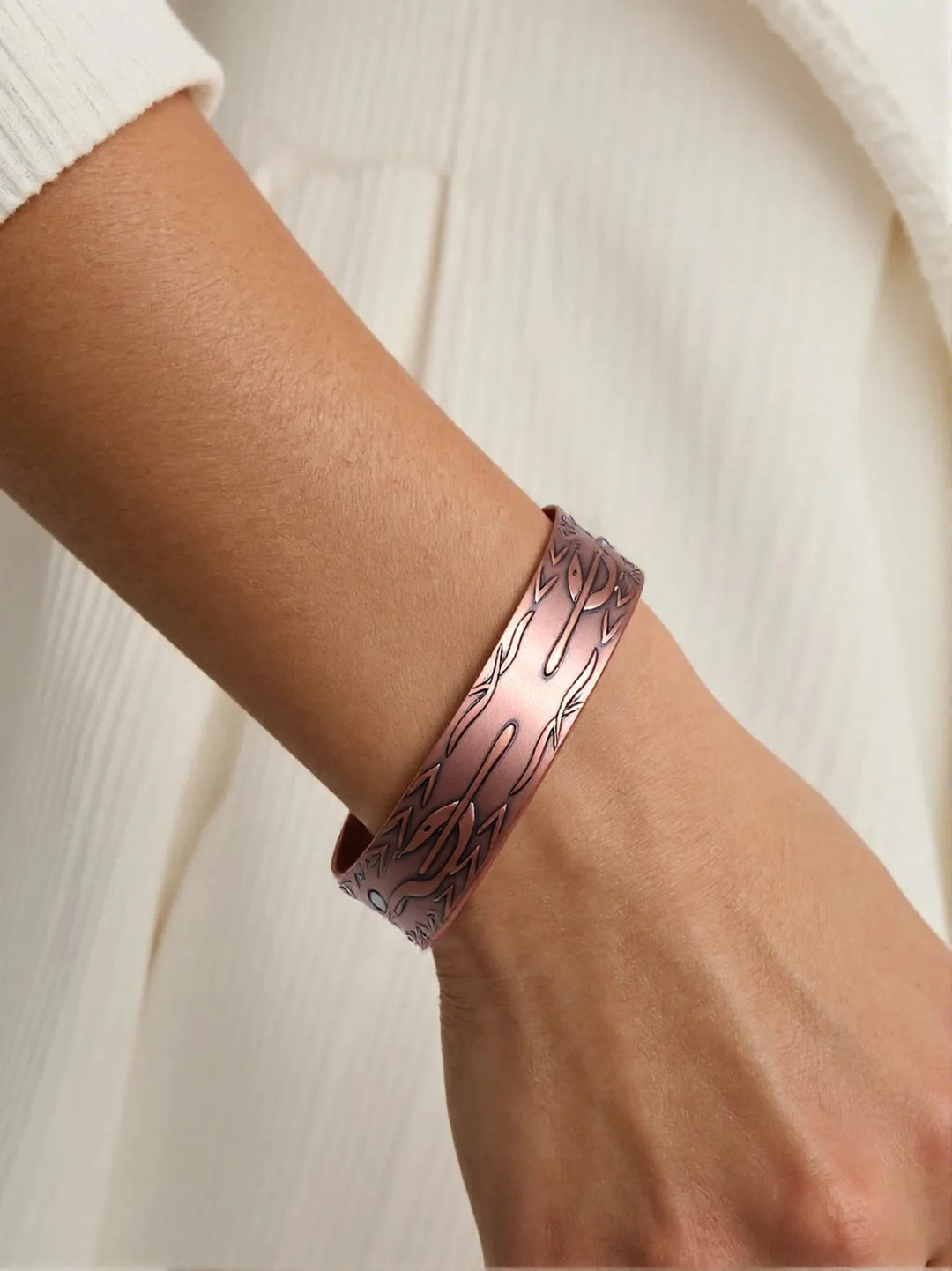 Simple Steampunk Magnetic Bracelet stylish