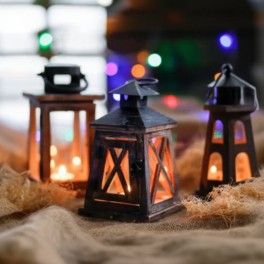 Sleek Wooden Steampunk Lantern Design