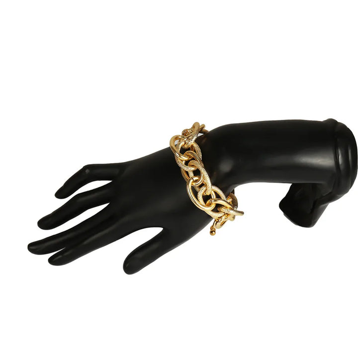 Steampunk Bracelet With Large Gold Links tendance