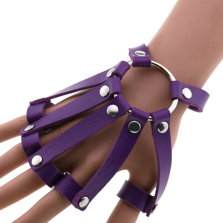 Steampunk Finger PU Leather Cuff Bracelet striking