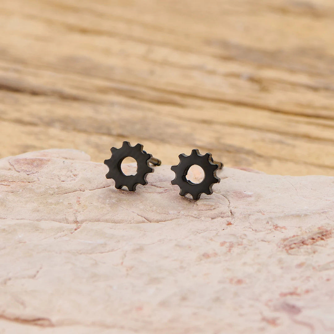 Steampunk Gear Ear Studs chic