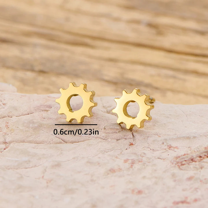 Steampunk Gear Ear Studs tendance