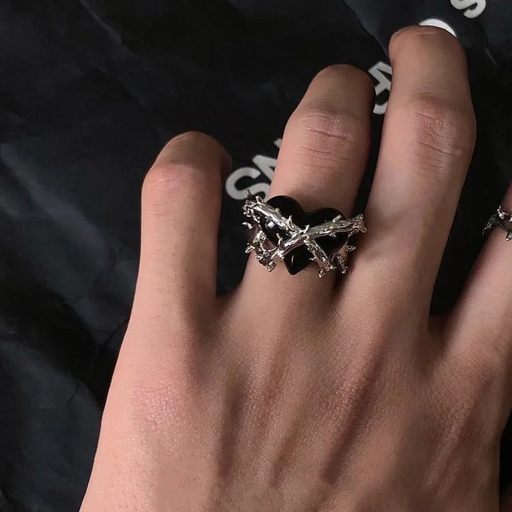 Steampunk Gothic Heart Ring chic