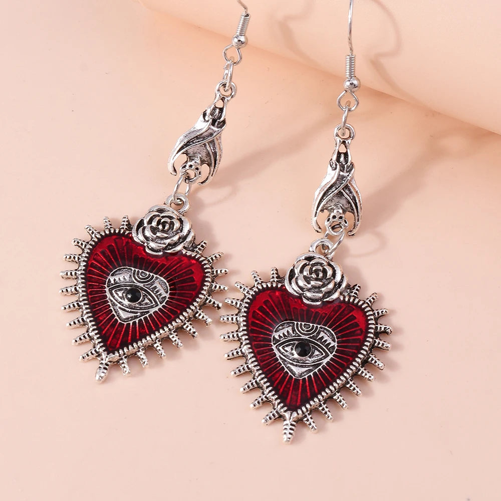 Steampunk Heart Motif Earrings Design