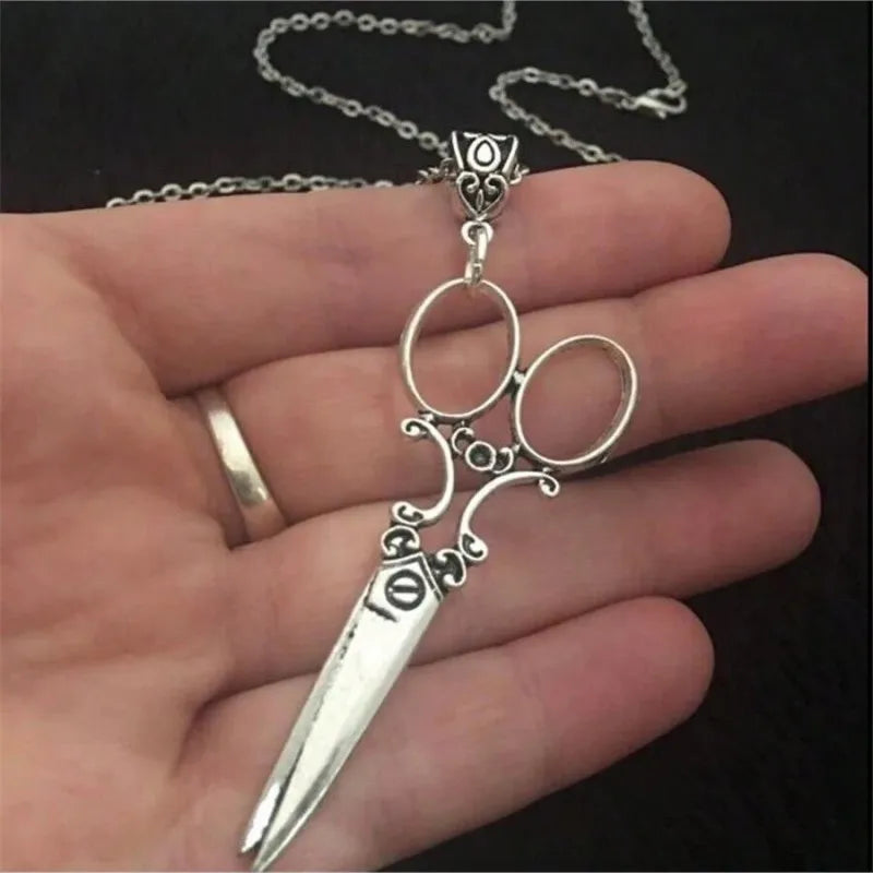 Steampunk Necklace With Scissors Pendant chic
