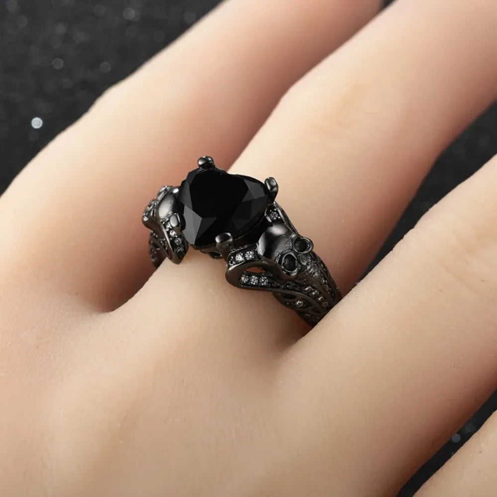Steampunk Skull Heart Ring dark