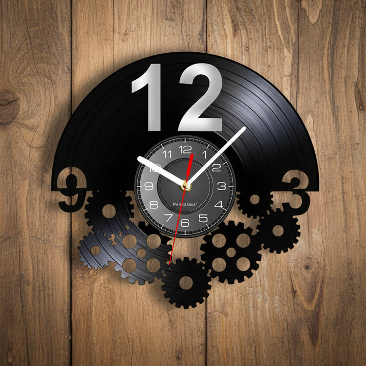 Stylish Steampunk Vinyl Record Gear Clock