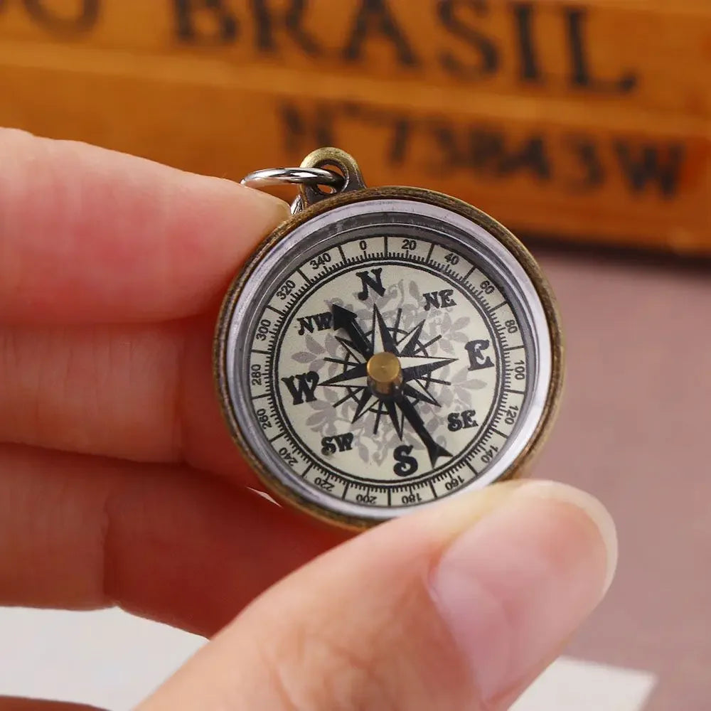 Vintage Steampunk Mini-compass Keychain Stylish